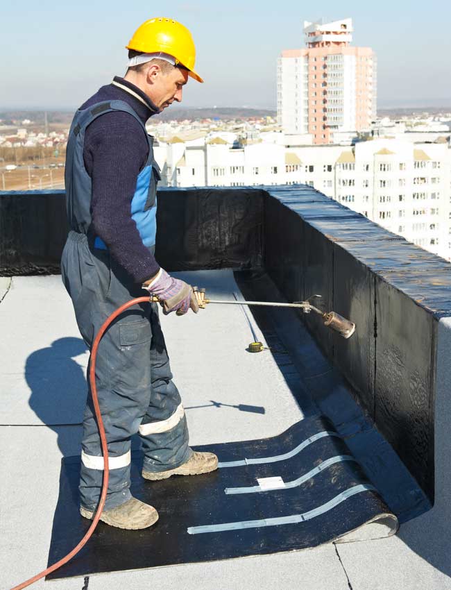 Étanchéité toit plat terrasse roofing - SM.RENOV : Artisan couvreur étancheur en Belgique, région Flamande, Wallonn, Bruxelles : Étanchéité toit plat terrasse roofing plateforme par membrane d’étanchéité goudronné (bitume),  et traitement des bois de charpente. …en Belgique, région Flamande, Wallonne, Bruxelles …
